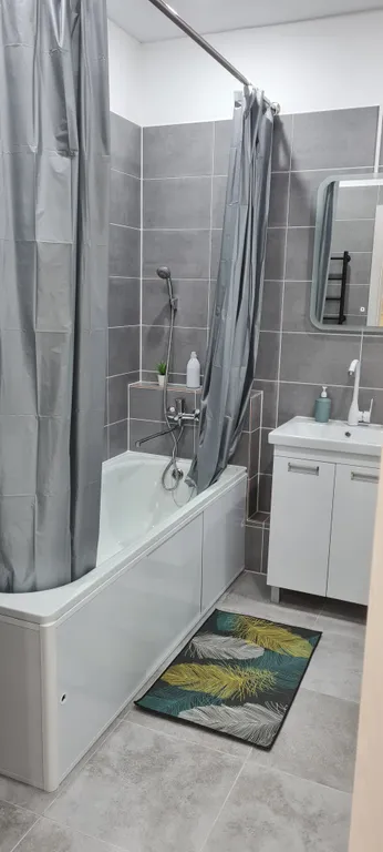 Уютная квартира-студия в новом ЖК недалеко от центра города