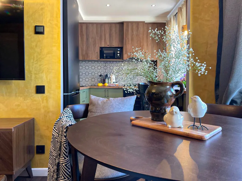 Трёхкомнатная квартира с видом на набережную в центре В. Новгорода