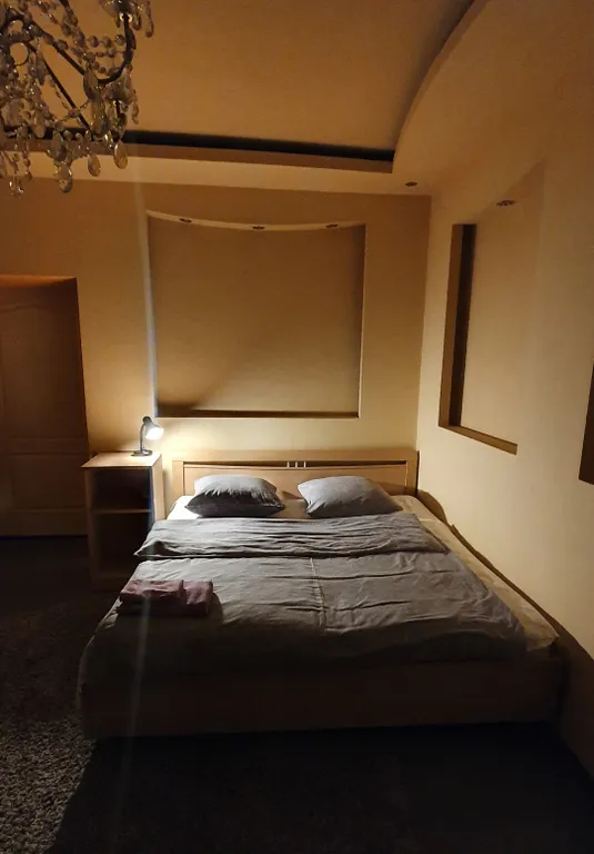 Сталинка во дворе головного офиса норникеля