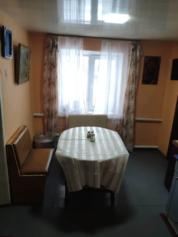 Комната в доме район црб, рынок