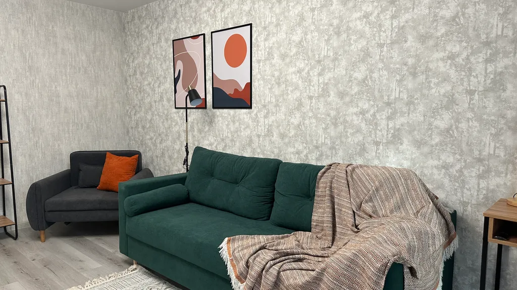 Яркий просторный апартамент около ЖД вокзала