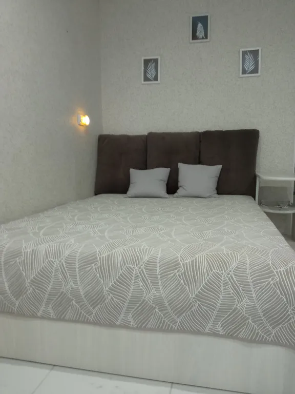 Уютная квартира у моря с бассейном