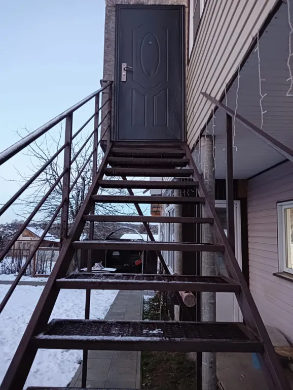 Часть дома в центре города с отдельным входом