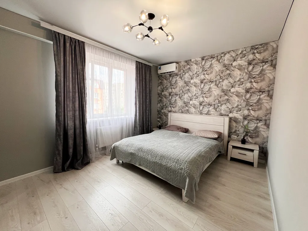 Апартаменты в элитном комплексе города