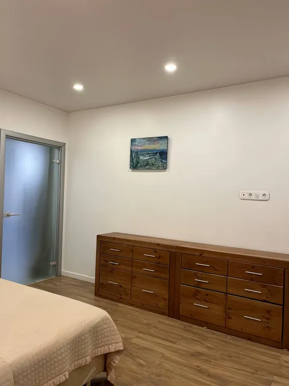 Евро-четырехкомнатный апартамент Эко Дом с террасой