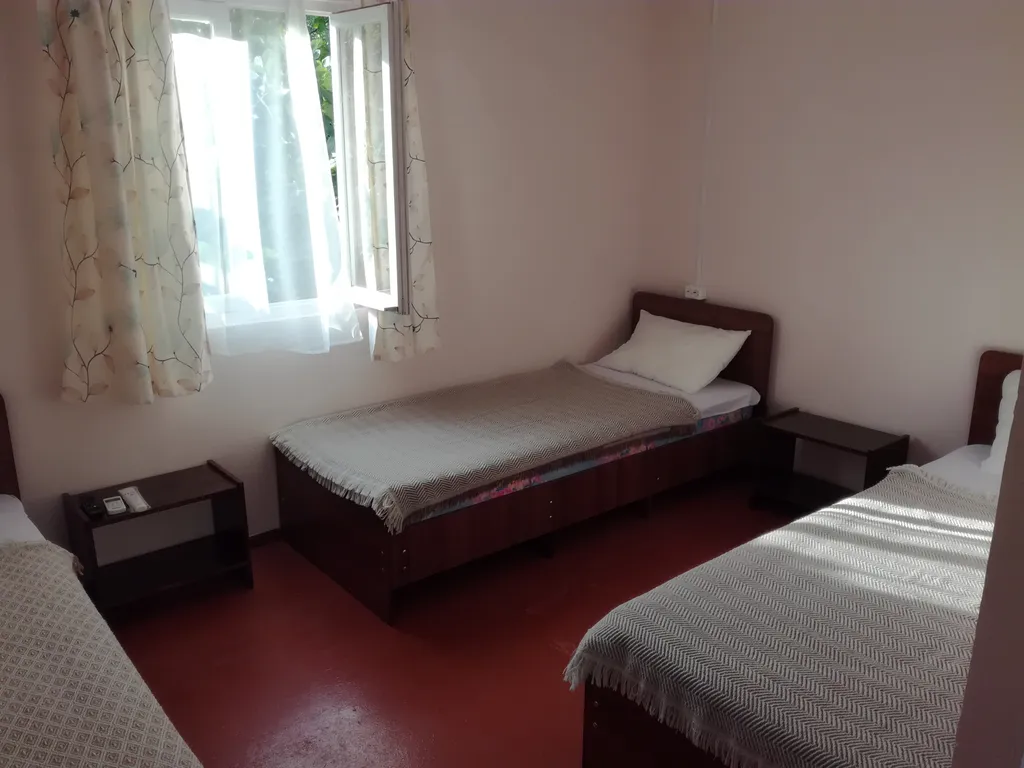 Домик-эконом с летней кухней