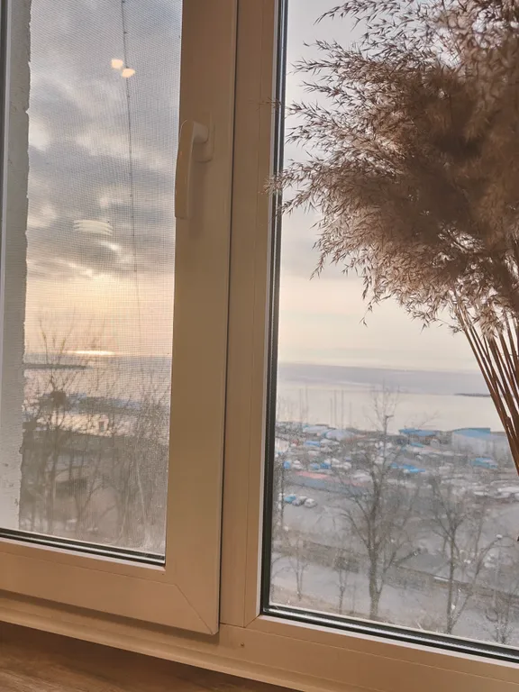 Квартира Квартира Панорамный вид на море, яркие закаты, стильный интерьер, Ocean breeze — Владивосток