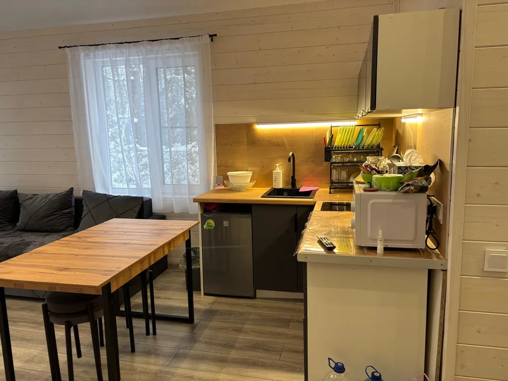 Домик для отдыха в лесу