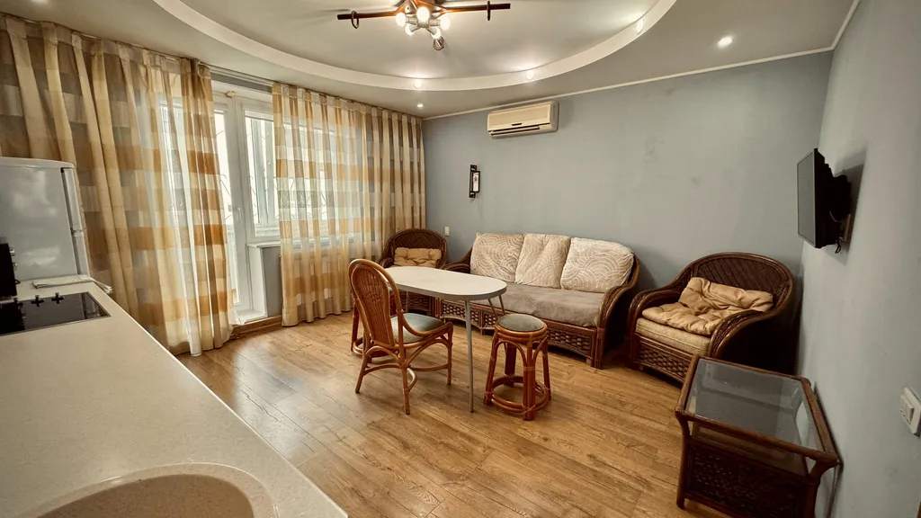 2-комнатная квартира в центре города с сауной и джакузи