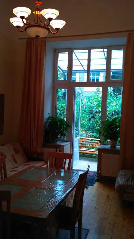 Квартира на Тольятти — аренда посуточно в Ялта