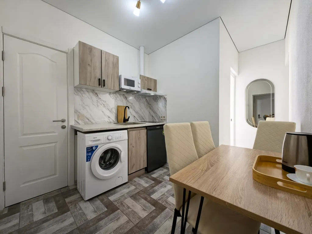 Квартира Квартира Две спальни с балконами, отоплением, кухней, стиралкой, парковкой — Судак