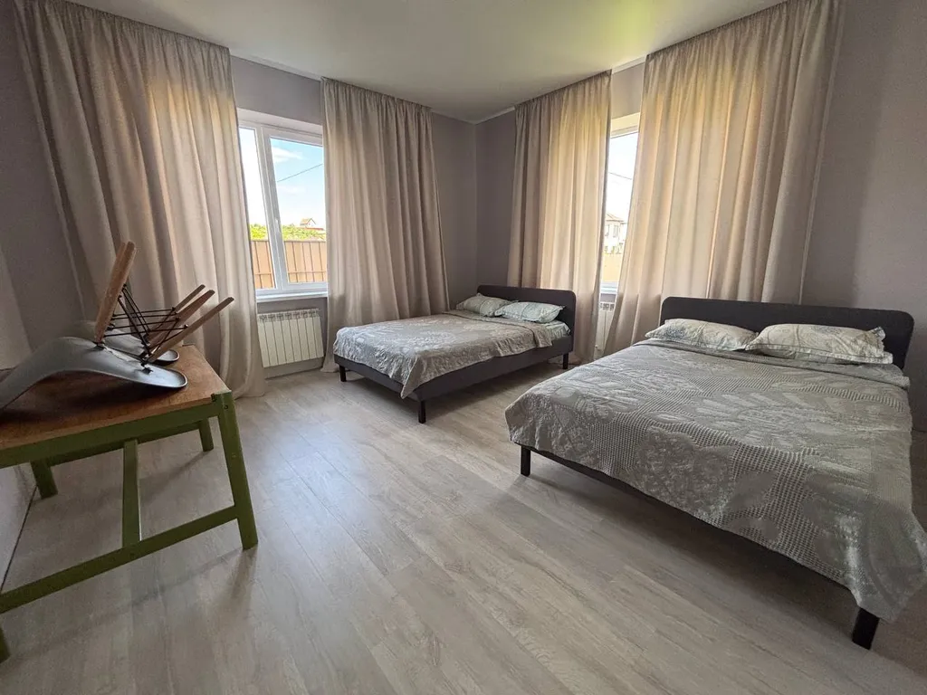 Коттедж Новый дом с видом на горы — Винсады