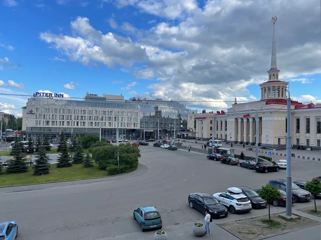 Комфортная квартира на площади Гагарина, жд вокзал — аренда посуточно в Петрозаводск