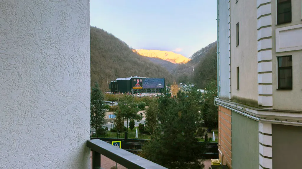 Шикарный апартамент в центре Роза Хутор