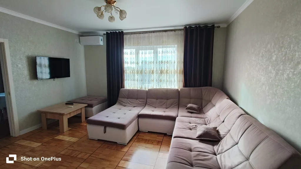 Уютная комната со всеми удобствами, неподалеку от моря