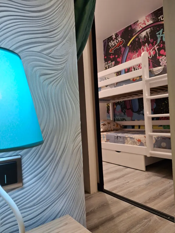 Семейный двухкомнатный люкс с балконом 15