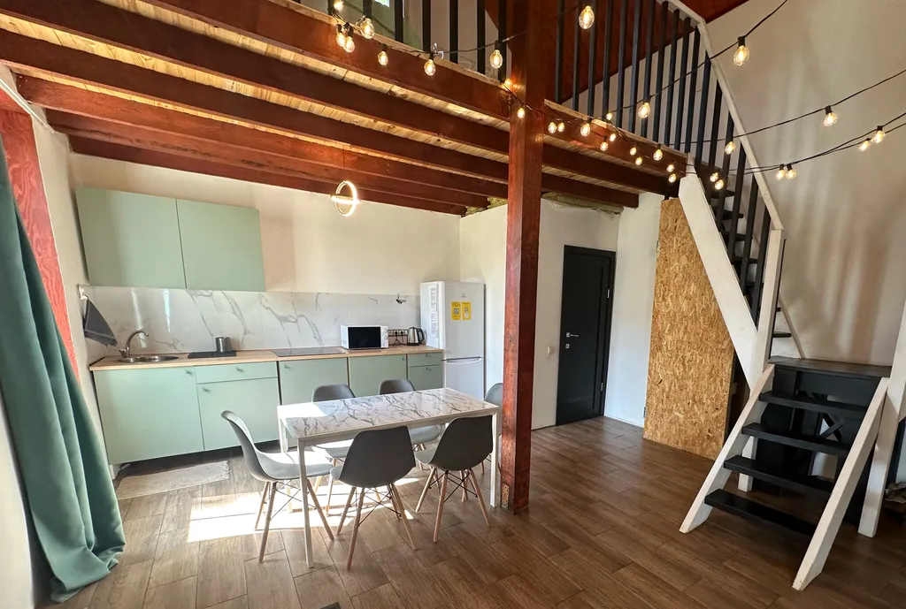 Уютный домик в лесу с русской баней и чаном