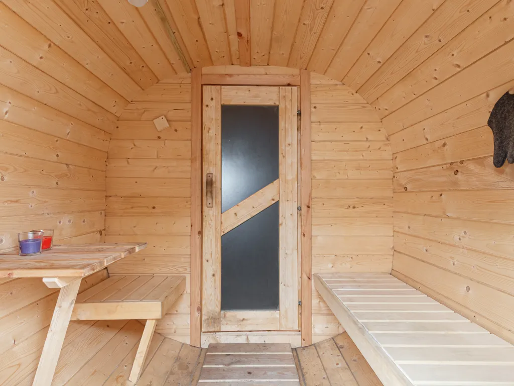 Семейный дом с баней и печью