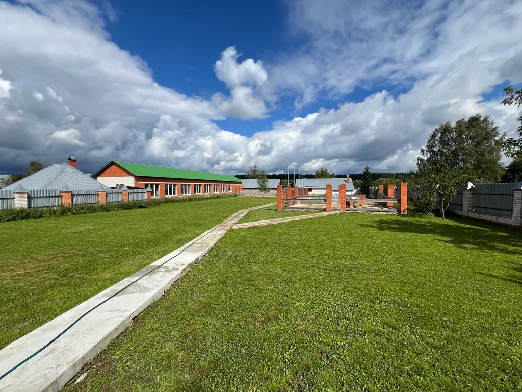 Дом с баней, бильярдом и бассейном в Подмосковье