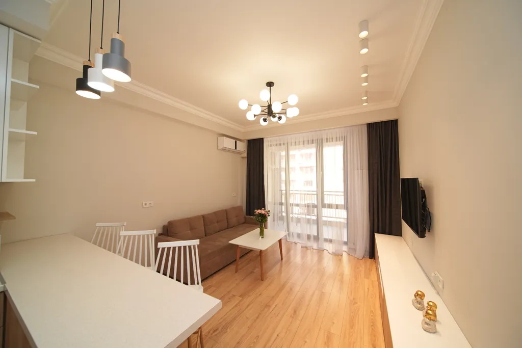 Улучшенные апартаменты с балконом