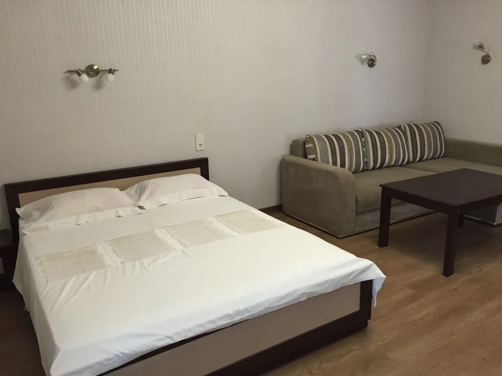 Дом с отдельным двориком