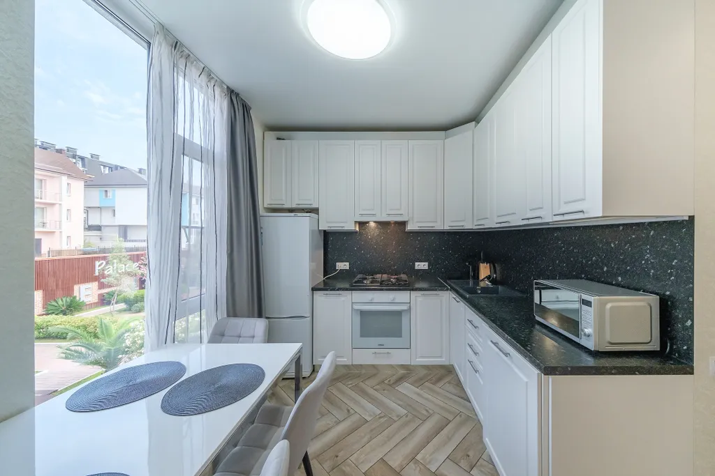 Квартира Квартира Апартамент с подогреваемым бассейном круглый год — Сочи