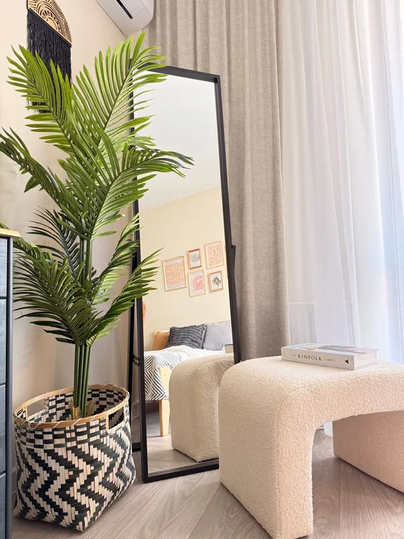 Абсолютно новая студия с прекрасным видом на горы