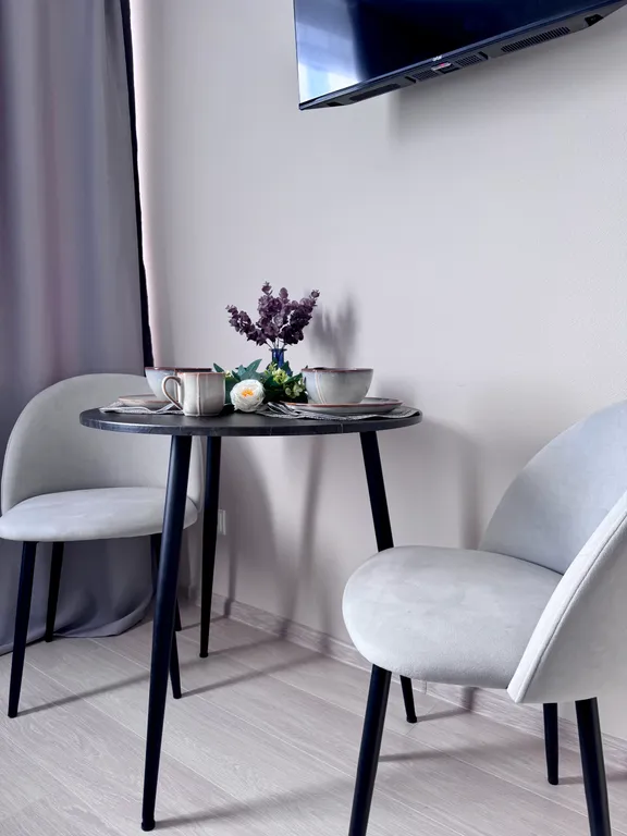 Красивая квартира с видом на озеро