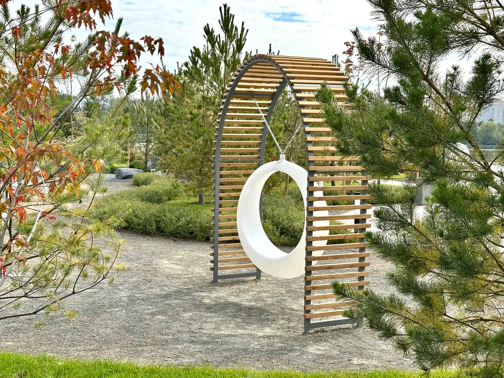 Студия с шикарным панорамным видом на набережную и реку Свияга