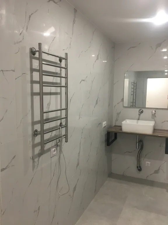 Однокомнатная, большая студия, новая, теплая,  уютная