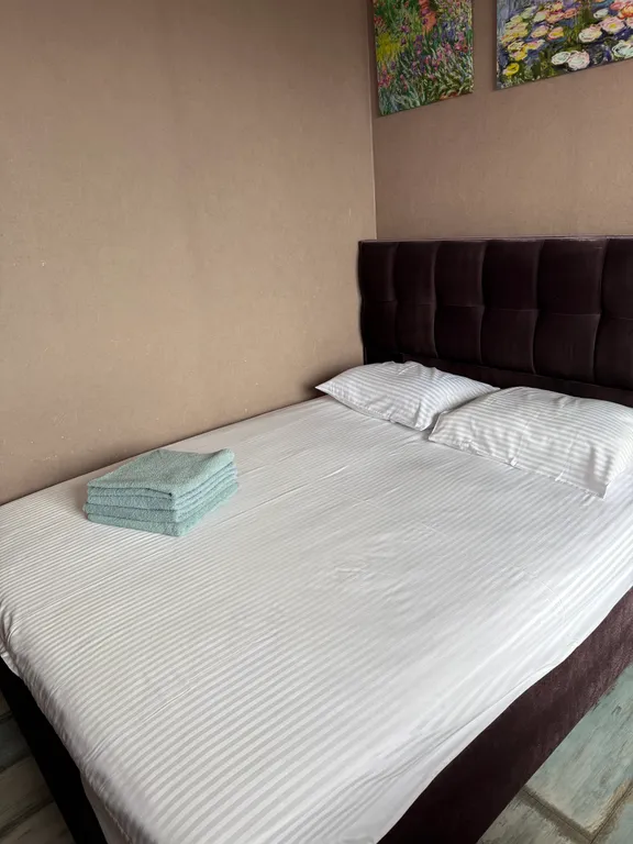 Уютная и стильная квартира с видом на море