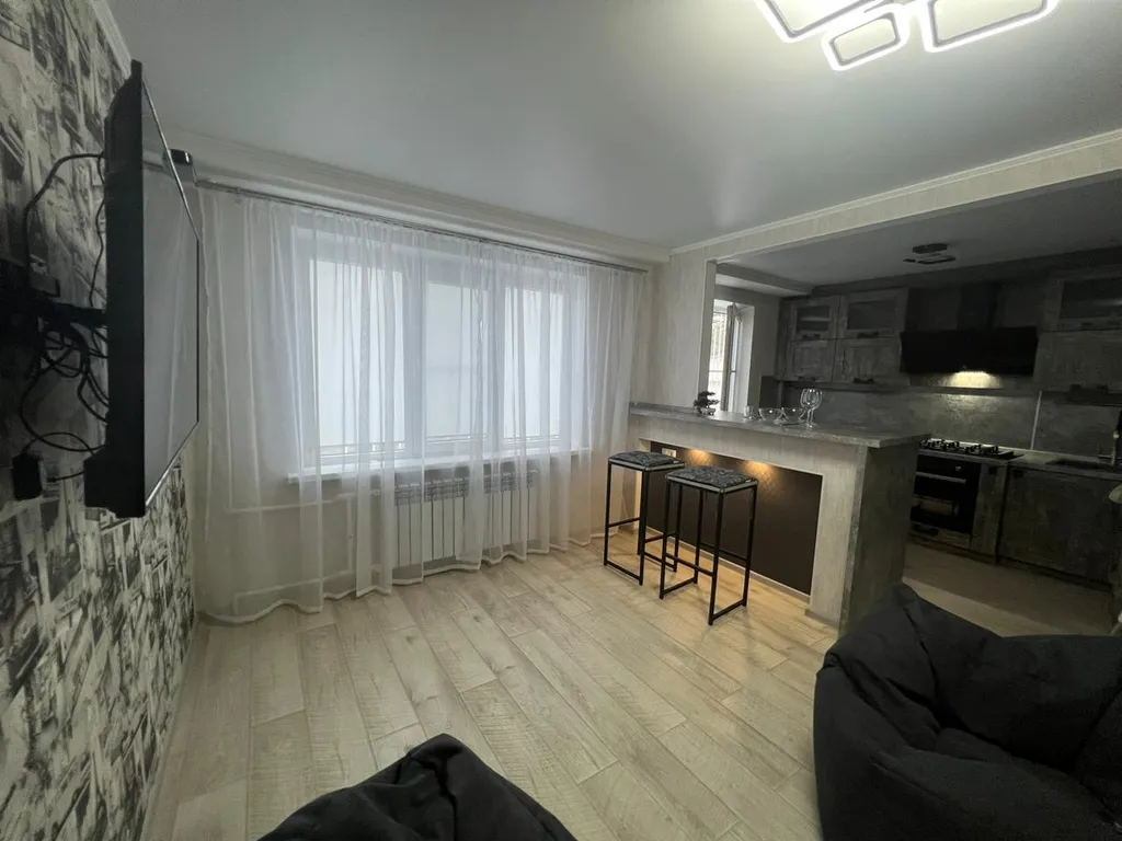 Уютная квартира рядом с ТЦ лента