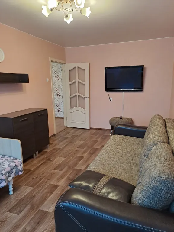 Апартамент в центре поселка