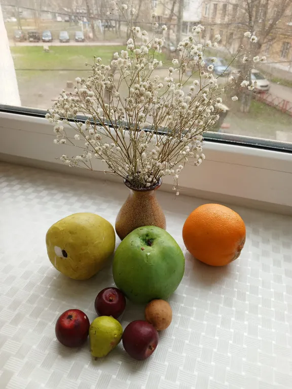 Чистая уютная с высокими потолками квартира