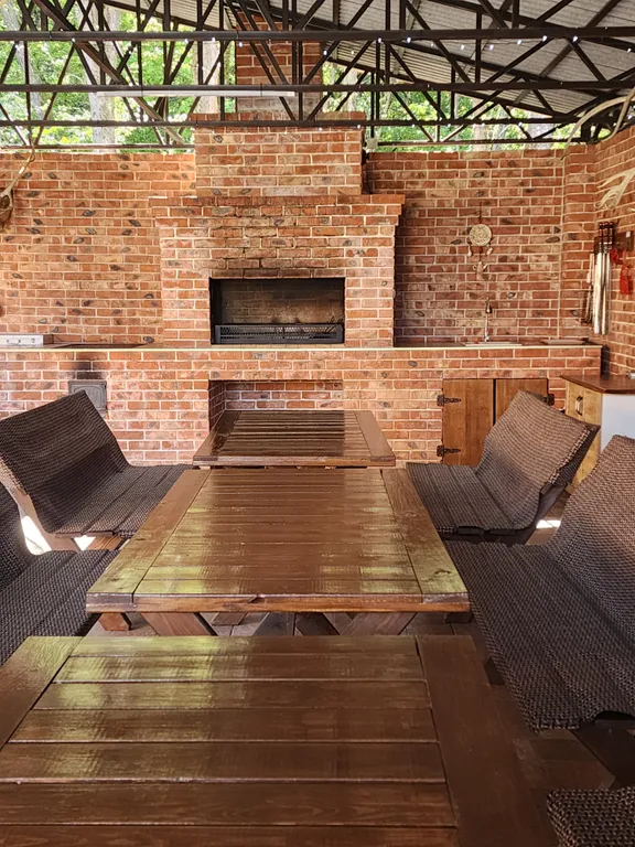 Уютный дом для большой компании