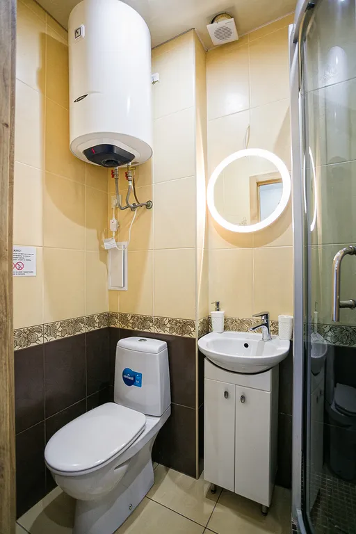 Светлая видовая квартира-студия под горой Кошка