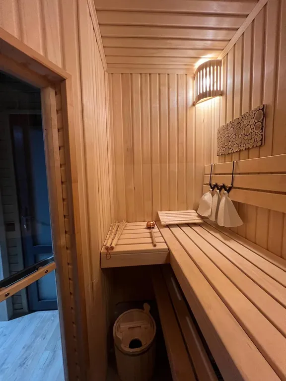 Домик с сауной и теплым бассейном в Новороссийске|ТеремШато