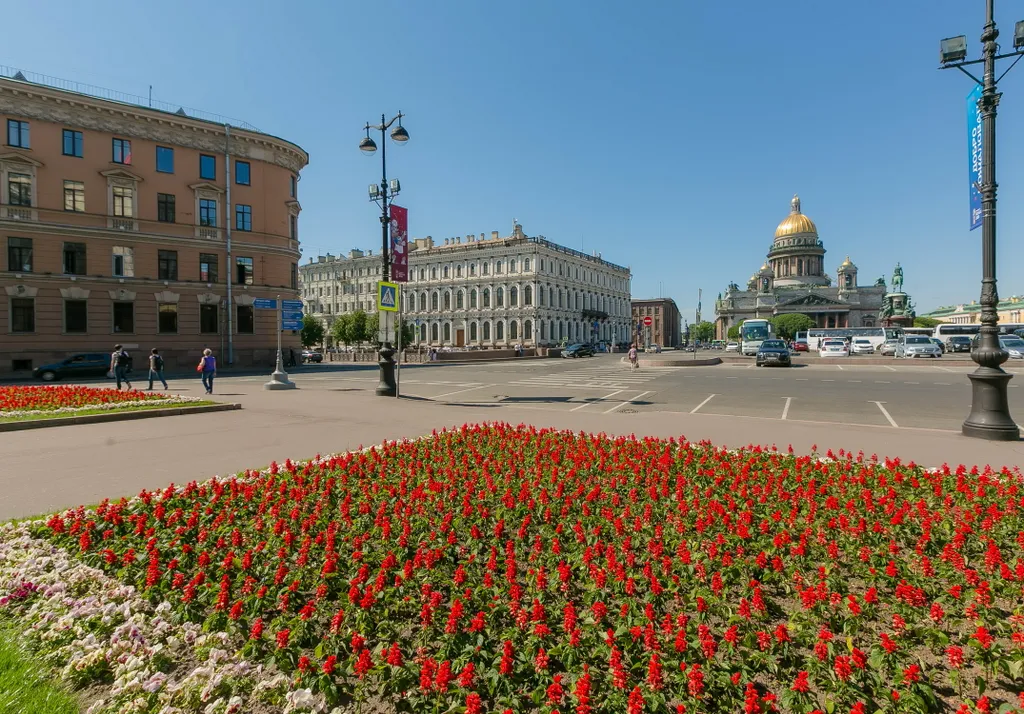 Квартира Квартира с панорамным видом на Исаакиевскую площадь — Санкт-Петербург