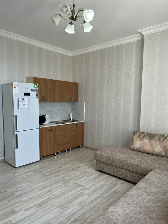 Двухкомнатная квартира на набережной