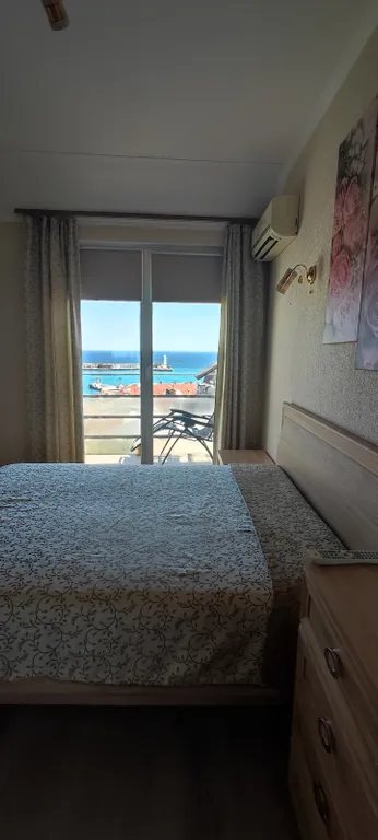 Уютная квартира с видом на море