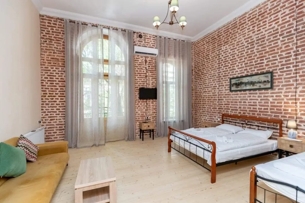 Квартира Уютный апартамент в стиле лофт — аренда посуточно в Тбилиси