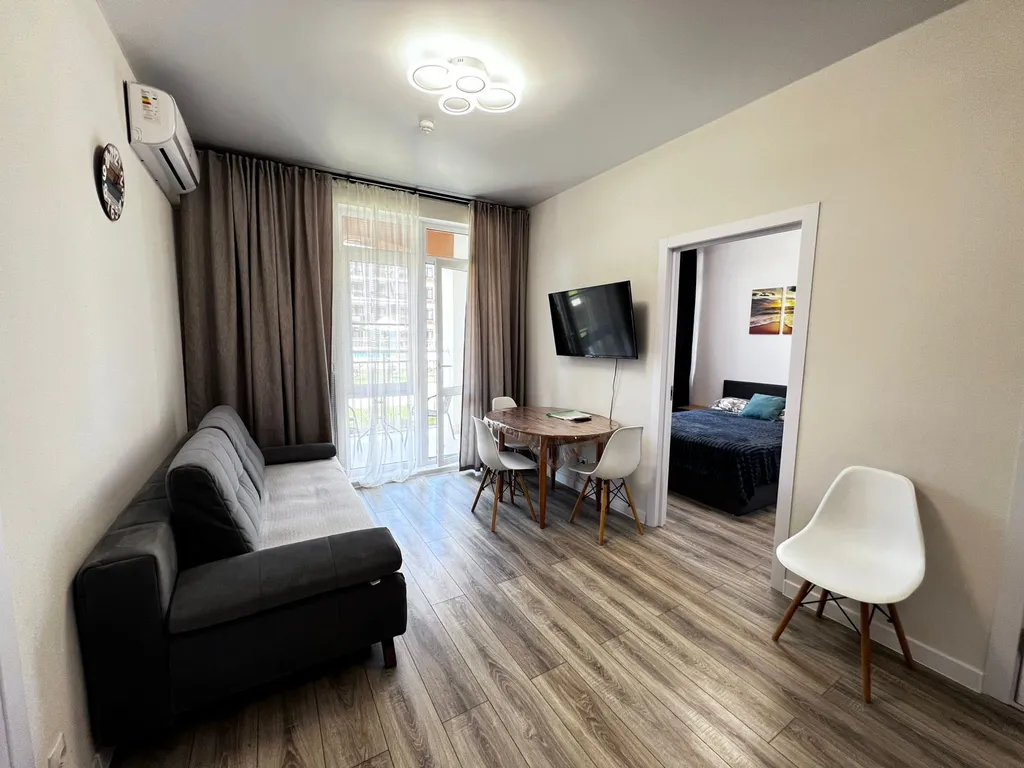 168 С бассейнами Евротри на 5 человек, 2 сан узла