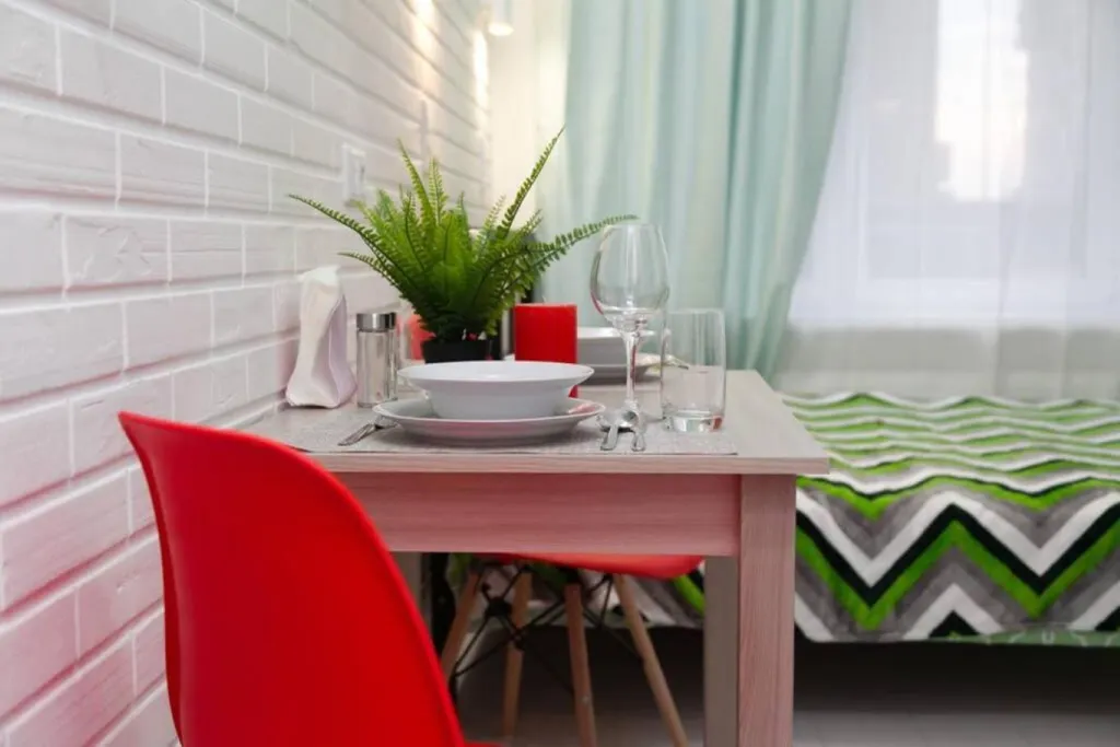 Квартира-студия в жк новокрасково-1