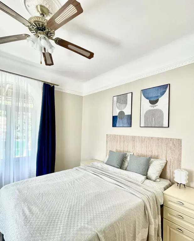 Двухкомнатная квартира с видом, рядом с морем — аренда посуточно в Симеиз