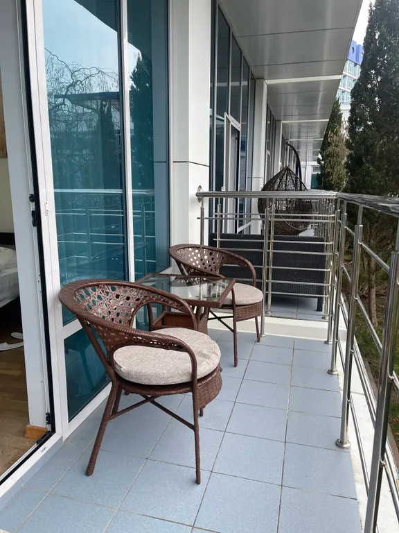 Апартаменты с бесплатным посещением бассейна и саун