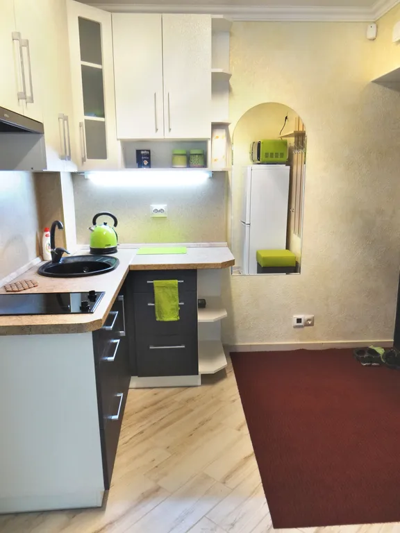 Квартира с видом на зеленый сквер