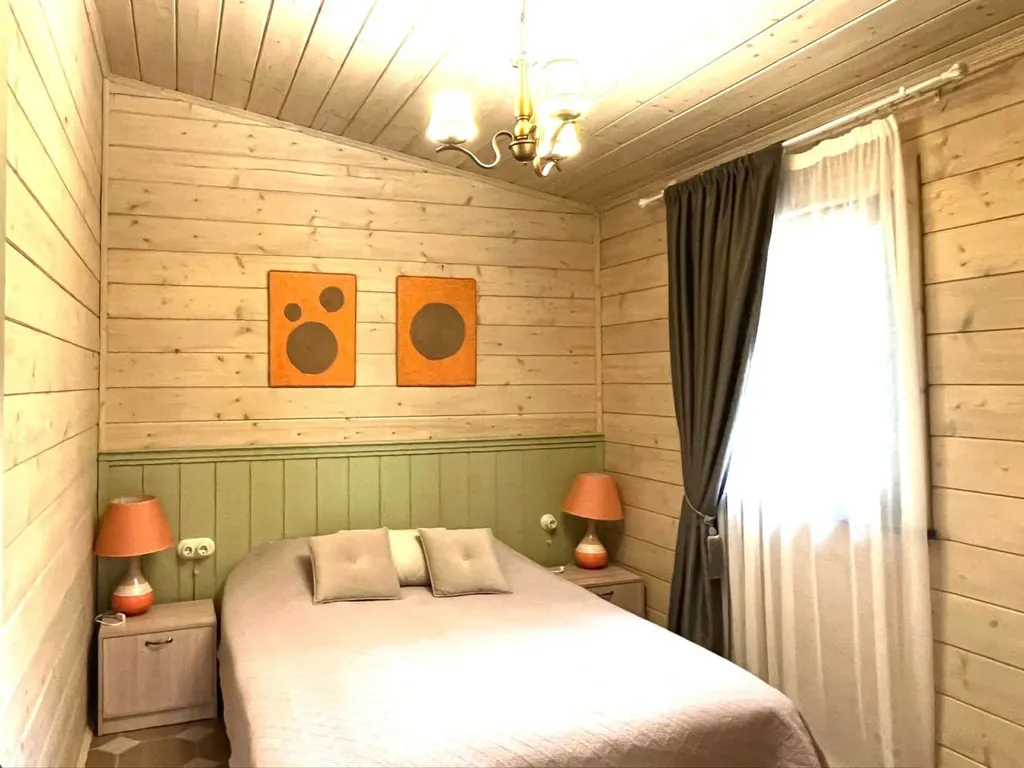 Коттедж Дизайнерский коттедж на берегу озера Волго на Селигере — Турбаза Чайка