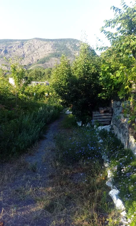 Коттедж со своим гаражом