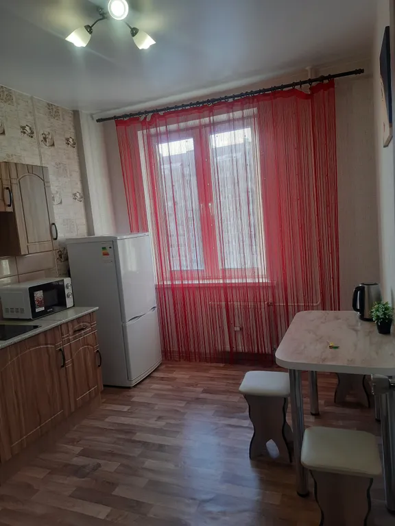 Комфортабельная квартира на Сергея Ускова 37 рядом СК Темп и аэропортом