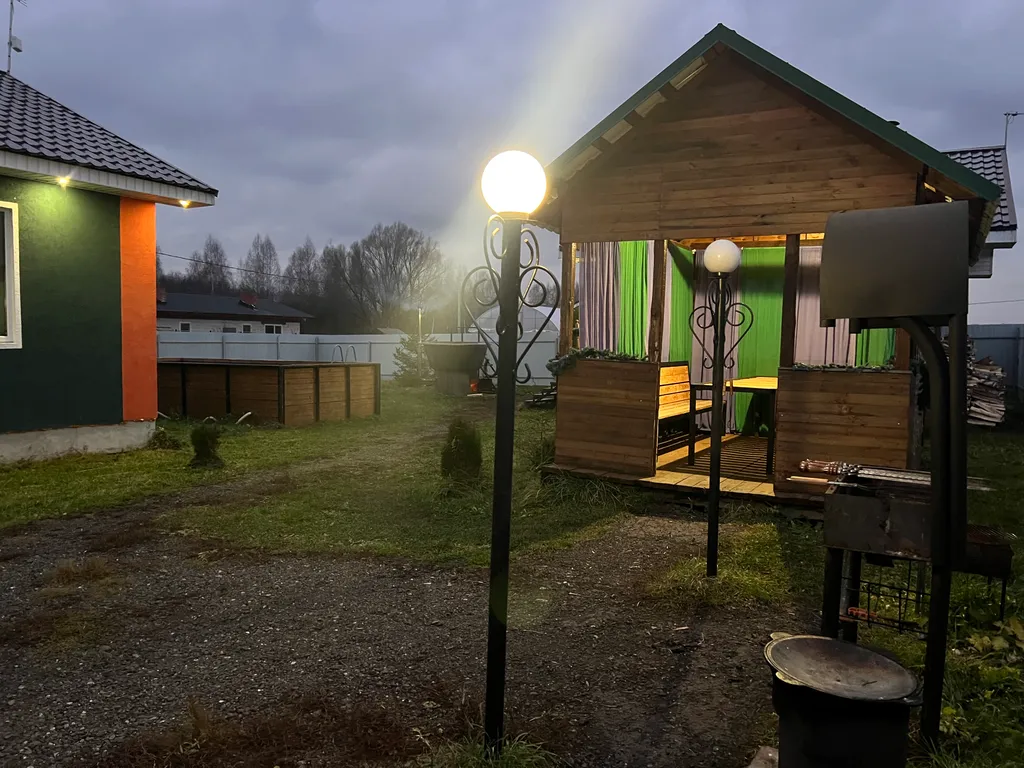 Коттедж рядом с озером